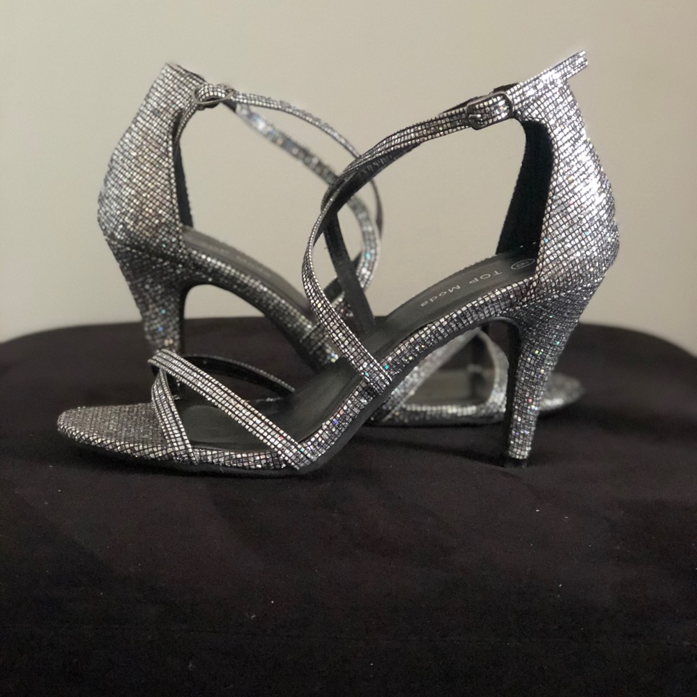 TOP Moda Sparkly Heels
